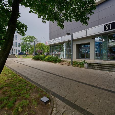 Odra Tower Apartment Center Of Wroclaw By Renters Prestige Εξωτερικό φωτογραφία