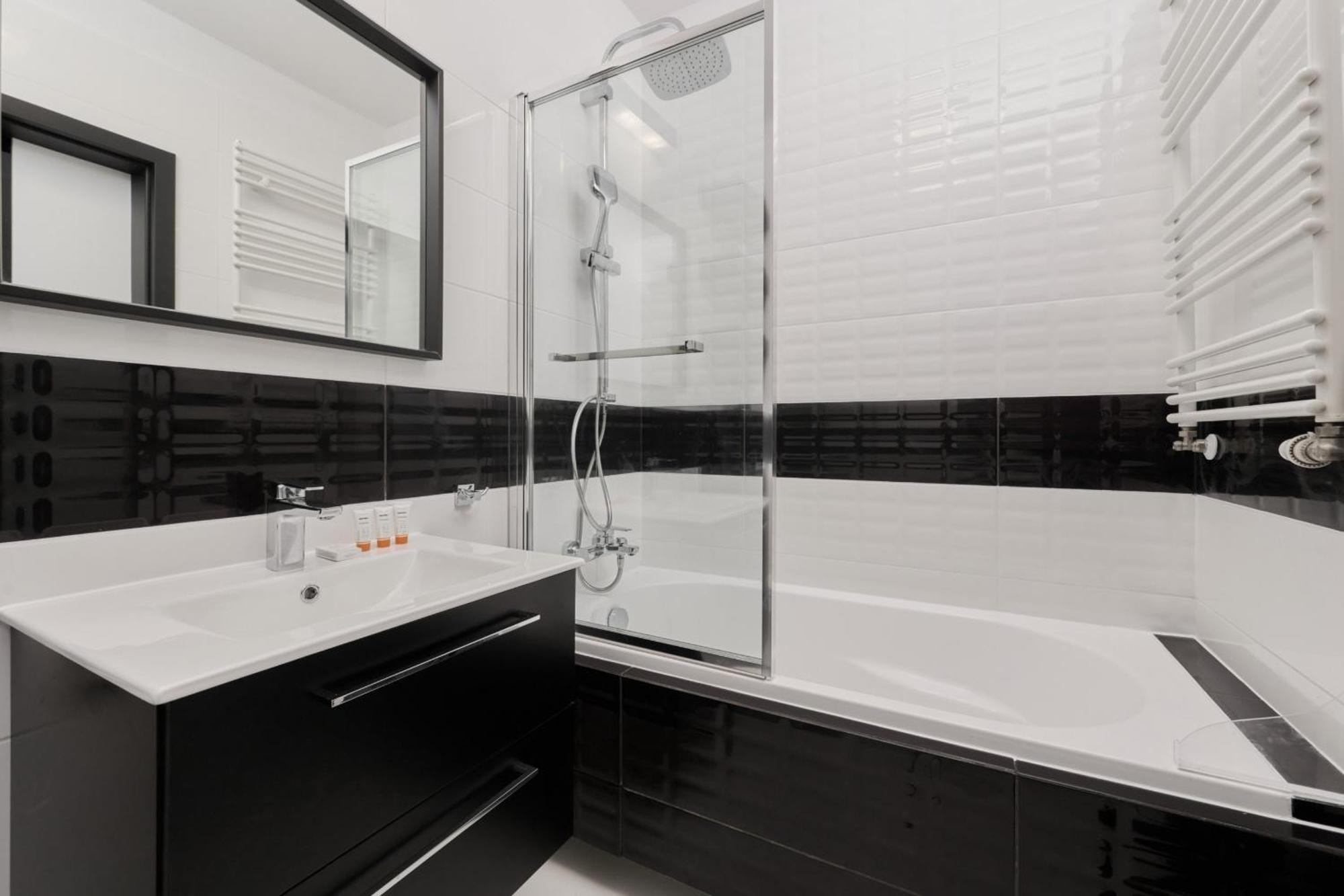 Odra Tower Apartment Center Of Wroclaw By Renters Prestige Εξωτερικό φωτογραφία