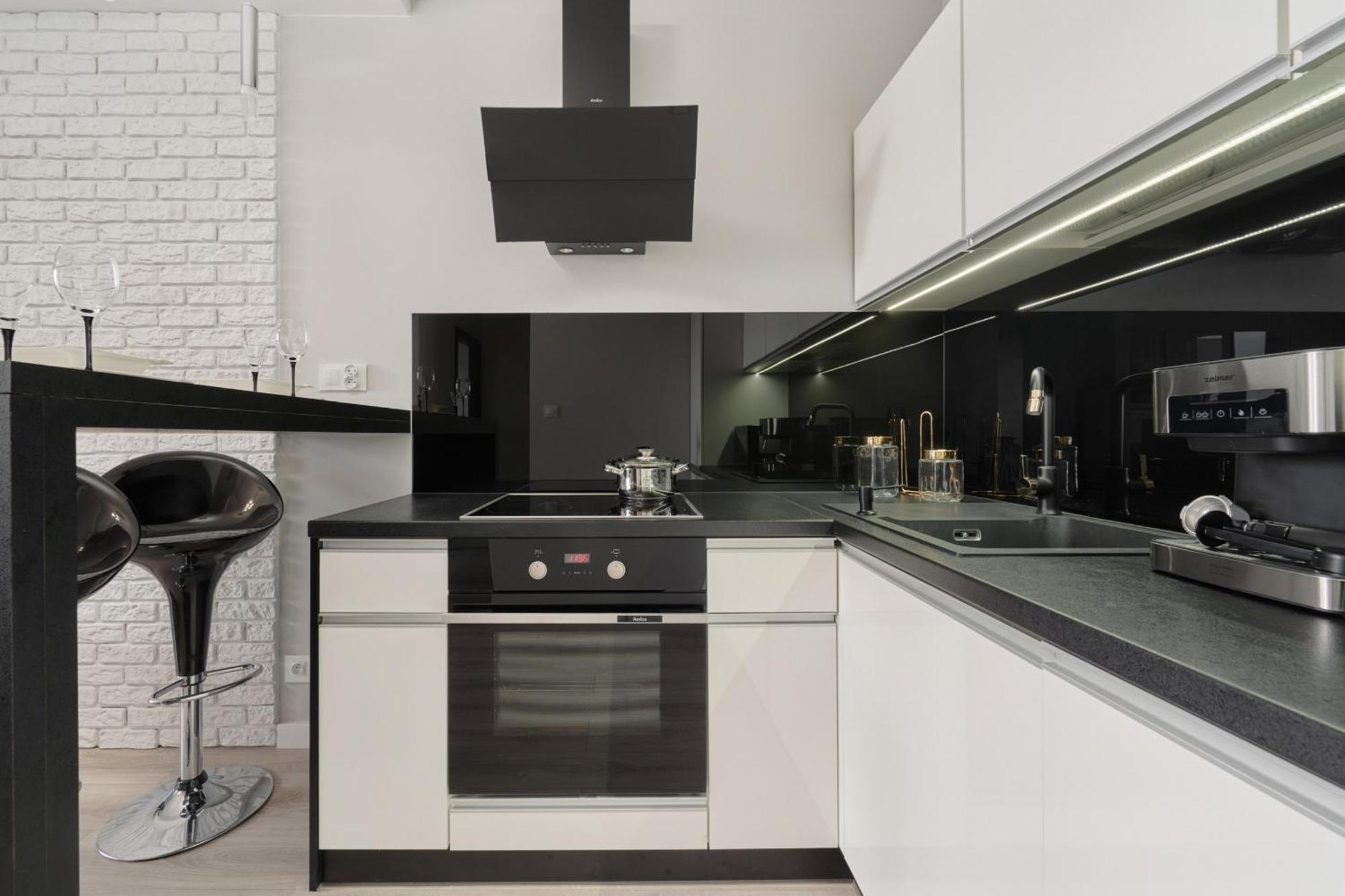Odra Tower Apartment Center Of Wroclaw By Renters Prestige Εξωτερικό φωτογραφία